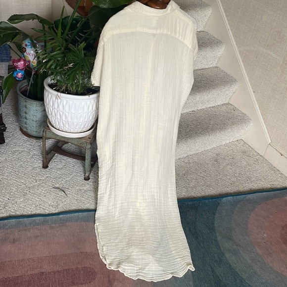 Elan Ivory Textured Button-Up Kafton Dress - Picture 7 of 11